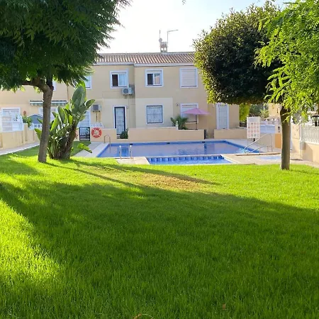Casa De Amigos Lomas Del Golf, Orihuela Costa