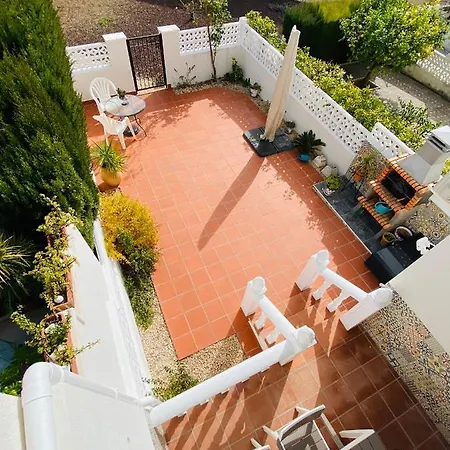 Casa De Amigos Lomas Del Golf, Orihuela Costa * San Miguel De Salinas